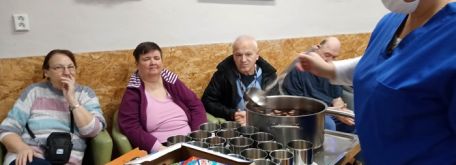 Robili sme vianočný punč - 321641764_541593834304035_1061917243217628063_n