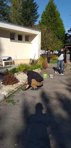 Dobrovoľníci zo ZŠ