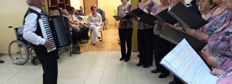 Návšteva speváckej skupiny dôchodcov "stankovčanka" - IMG_20171127_091419708