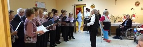 Návšteva speváckej skupiny dôchodcov "stankovčanka" - IMG_20171127_084937307